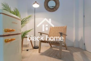 Estudio en alquiler en La Malva-rosa en Valencia