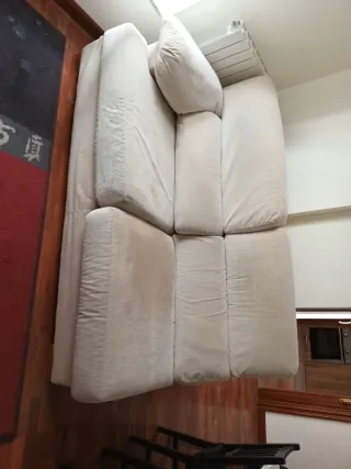 Sofá de tela  de ante calentita beige