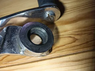 Manivelas inoxidables con mango de plástico