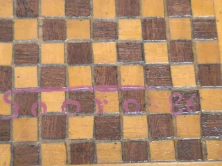 Cuadro de madera loro