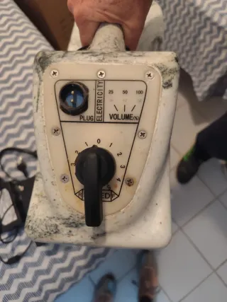 Kayak Amarillo con Asiento y Baterías