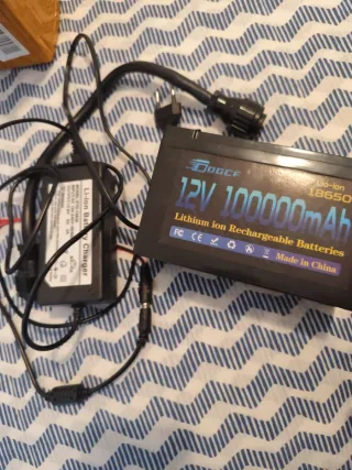 Kayak Amarillo con Asiento y Baterías