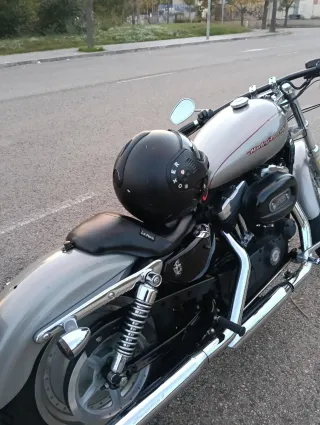 Harley 883 Sportster Custom 2007