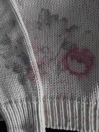 Jersey estampado floral de Zara