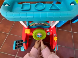 Correpasillos infantil con juegos