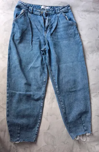 Pantalón vaquero corte tipo mom