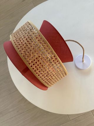 Lámpara de mesa madera y tela + lámpara de techo