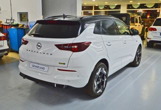 OPEL GRANDLAND 1.6T PHEV GSE 300CV