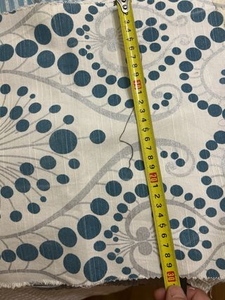 Retales de tela beige gris y azul
