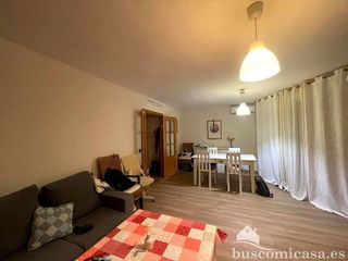 Piso en venta en Linares