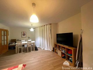 Piso en venta en Linares