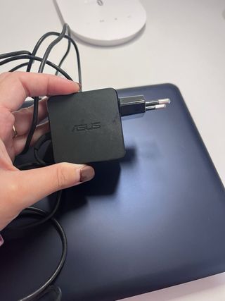 Portátil Asus Azul Marino