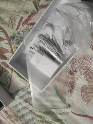 Teléfono Móvil Xioami 15 Ultra verde.