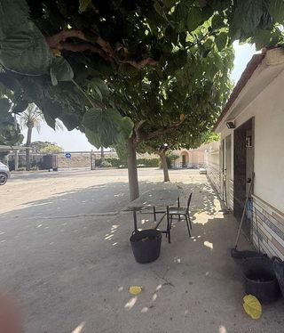 Chalet en venta en Novelda