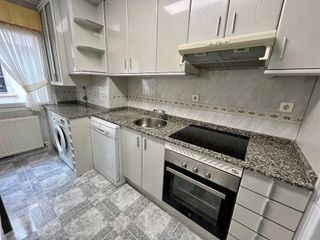 Piso en alquiler en El Llano en Gijón