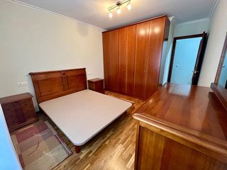 Piso en alquiler en El Llano en Gijón