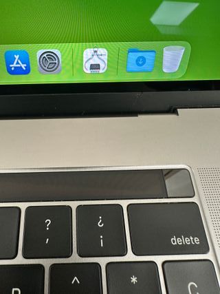 MacBook Pro 15" 2019 i7 16gb 1tb SSD