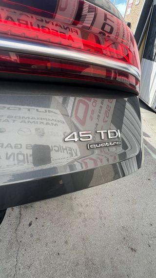 Audi Q7 45tdi s line 7 plazas