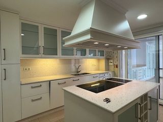 Piso en alquiler en Ensanche - Sar en Santiago de Compostela