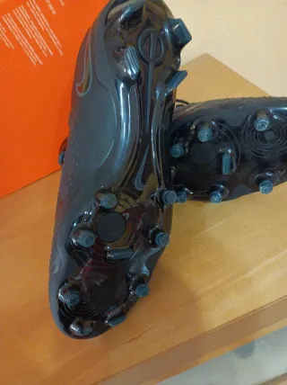 Botas de Fútbol Nike Negras