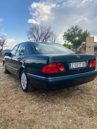 Mercedes-Benz E280 ELEGANCE Automatico