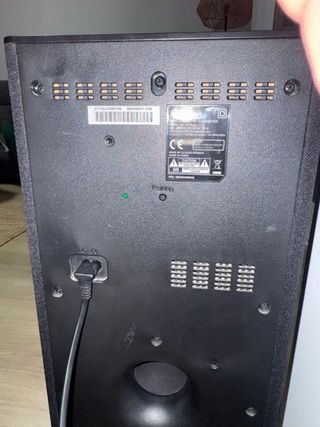 Barra de Sonido LG + Altavoces Inalámbricos