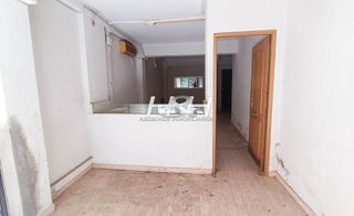 Local comercial en venta en El Castell en Burjassot
