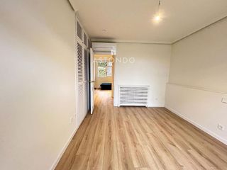 Chalet en alquiler en Piovera - Conde Orgaz en Madrid