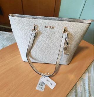 Bolso Guess Beige Nuevo a estrenar