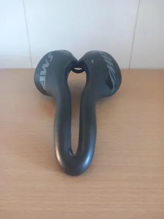 Sillín Bici SELLE SMP Negro vale 120 euros