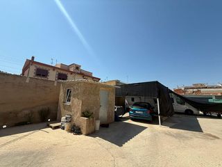 Nave industrial en venta en Elda