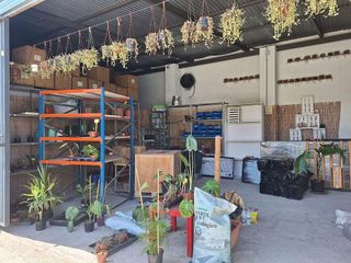 Nave industrial en venta en Elda