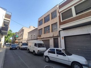 Edificio en venta en Elda