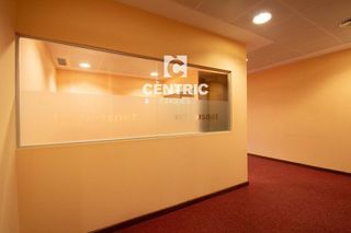 Oficina en alquiler en Sant Pere en Terrassa
