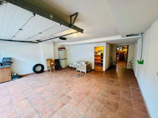 Casa adosada en venta en Cistérniga