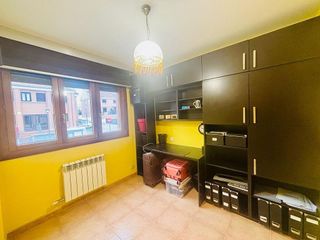 Casa adosada en venta en Cistérniga