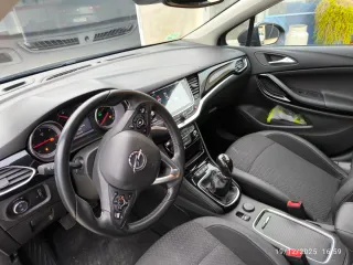 Opel Astra 2016