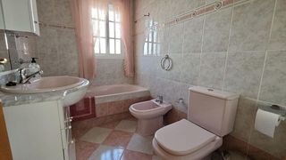 Chalet en venta en La Banda - Campo de Fútbol en Chiclana de la Frontera