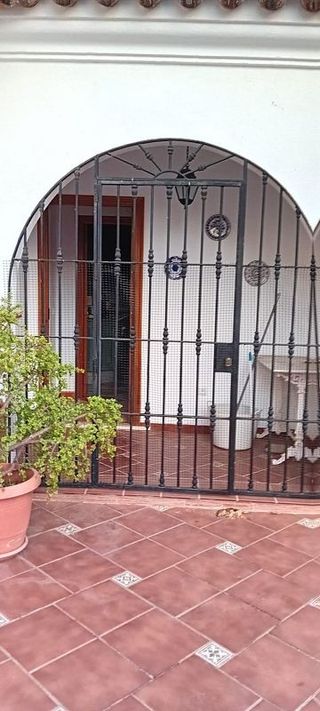 Chalet en venta en La Banda - Campo de Fútbol en Chiclana de la Frontera