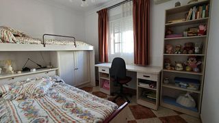 Chalet en venta en La Banda - Campo de Fútbol en Chiclana de la Frontera