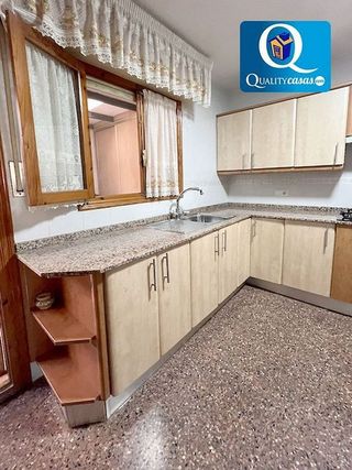 Casa en venta en Divina Pastora en Alicante