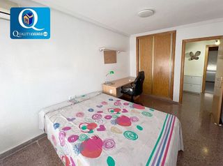 Casa en venta en Divina Pastora en Alicante