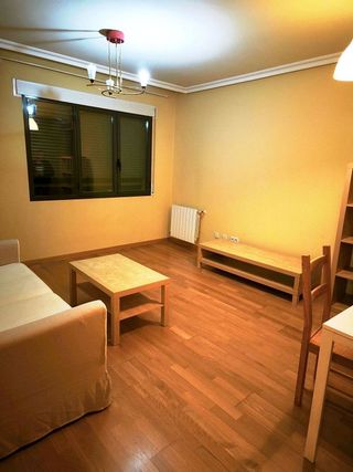 Piso en alquiler en Ensanche en Alcalá de Henares