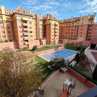 Piso en alquiler en Ensanche en Alcalá de Henares