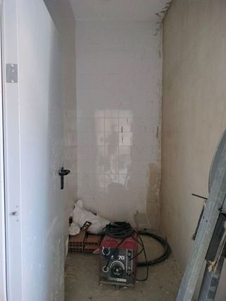 Local comercial en alquiler en Silla