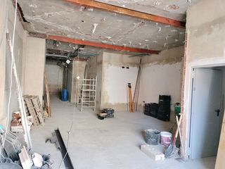 Local comercial en alquiler en Silla