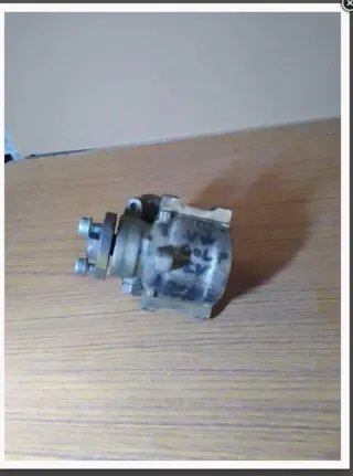 Bomba Dirección VW Golf IV