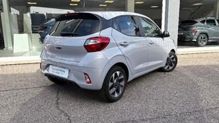 Hyundai i10 2025