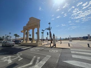 Piso en venta en Playa de los Boliches en Fuengirola
