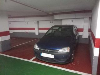 Garaje en venta en Ruiseñores en Zaragoza